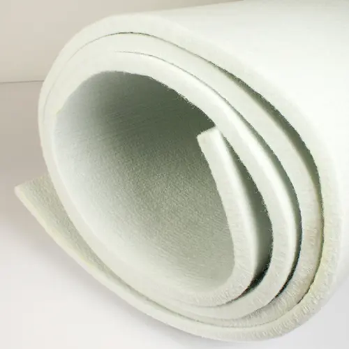 Feutre blanc en polyester, 1253 x 853 x 9 mm, 1600 g/m², convenable pour SLIDE-1285