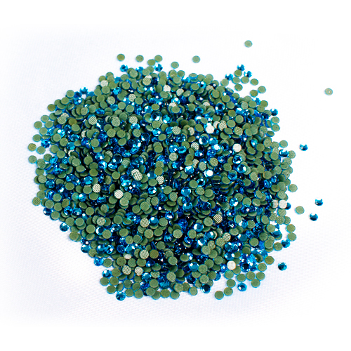 Strasssteine 7.200 Steine - 50 Grs, div. Farben, Ø 3 mm Strasssteine 7.200 Steine - 50 Grs, div. Farben, Ø 3 mm