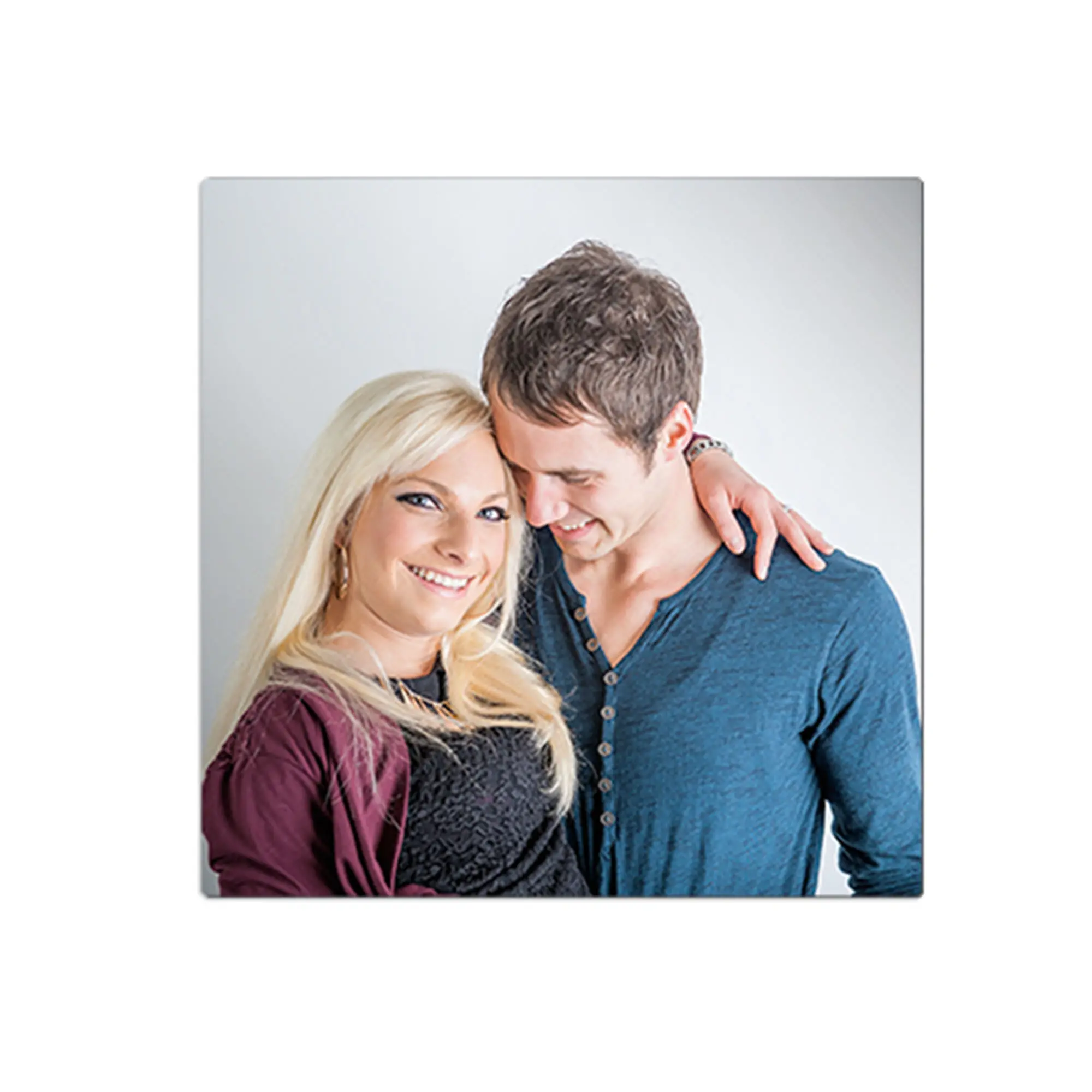 ChromaLuxe aluminium photo panel glossy white, 150 x 150 x 1.15 mm, round corners, 10 pcs./carton