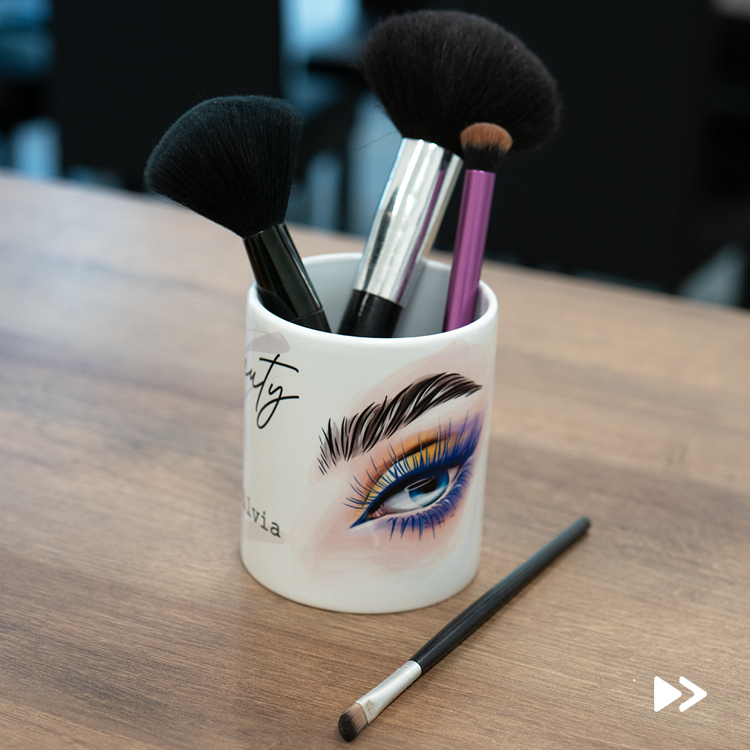 Stiftebecher mit Deckel aus Buchenholz, versch. Größen, 12 St./Lage, 36 St./Karton