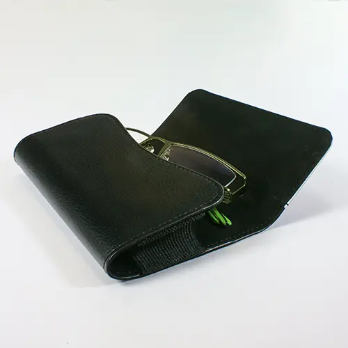 Subli Leather, Lesebrillenetui aus Kunstleder, Größe 150 x 95 mm