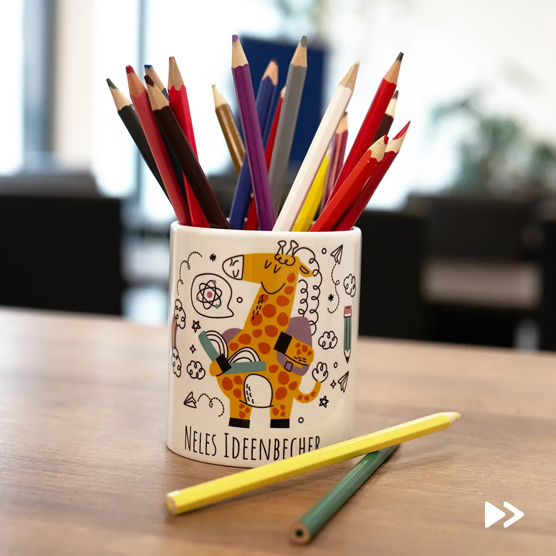 Stiftebecher mit Deckel aus Buchenholz, versch. Größen, 12 St./Lage, 36 St./Karton