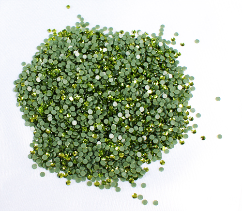 Strasssteine 7.200 Steine - 50 Grs, div. Farben, Ø 3 mm