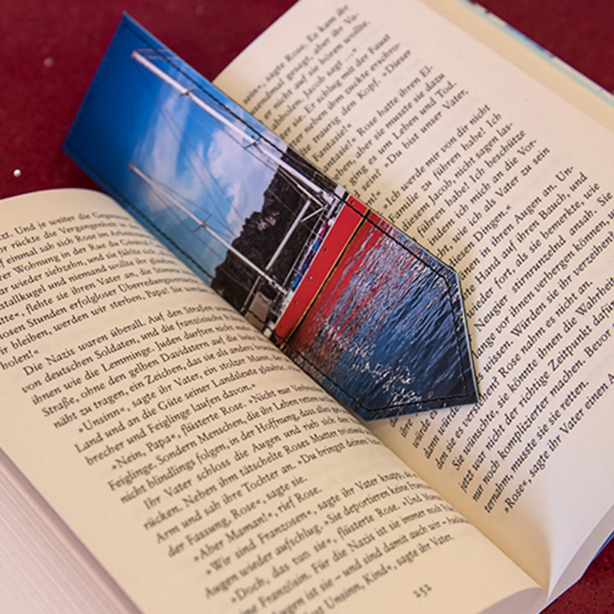 Subli Leather, Lesezeichen aus Kunstleder, Größe 50 x 180 mm