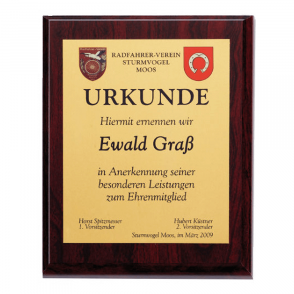 Wooden plaque red woodgrain