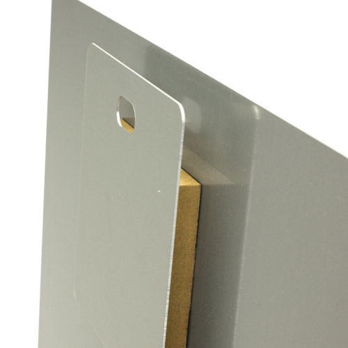 Aluminium hanger for ChromaLuxe aluminium photo panels